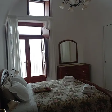 Casa Checco Holiday home *